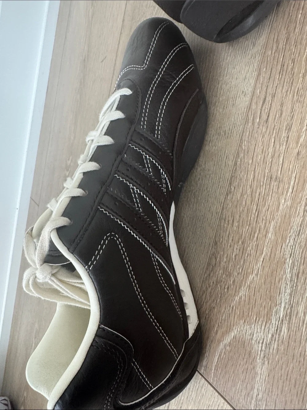 adidas Men's Brown Adiracer Low Lace Up Sneakers
